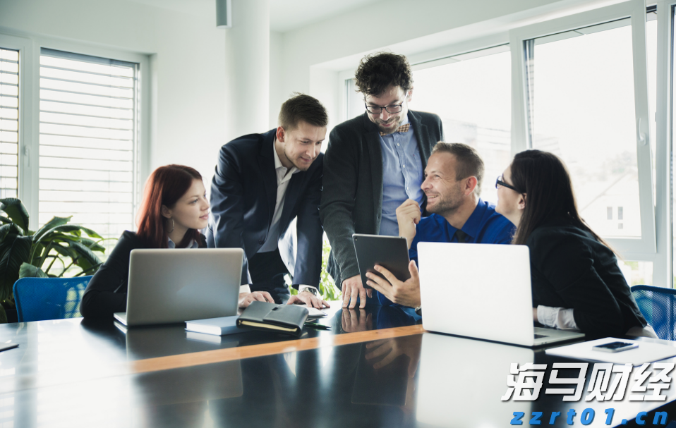 德意志银行(DB.US)第二季度净利润为14.85亿欧元，成功扭亏为盈，创下2007年以来最佳上半年业绩